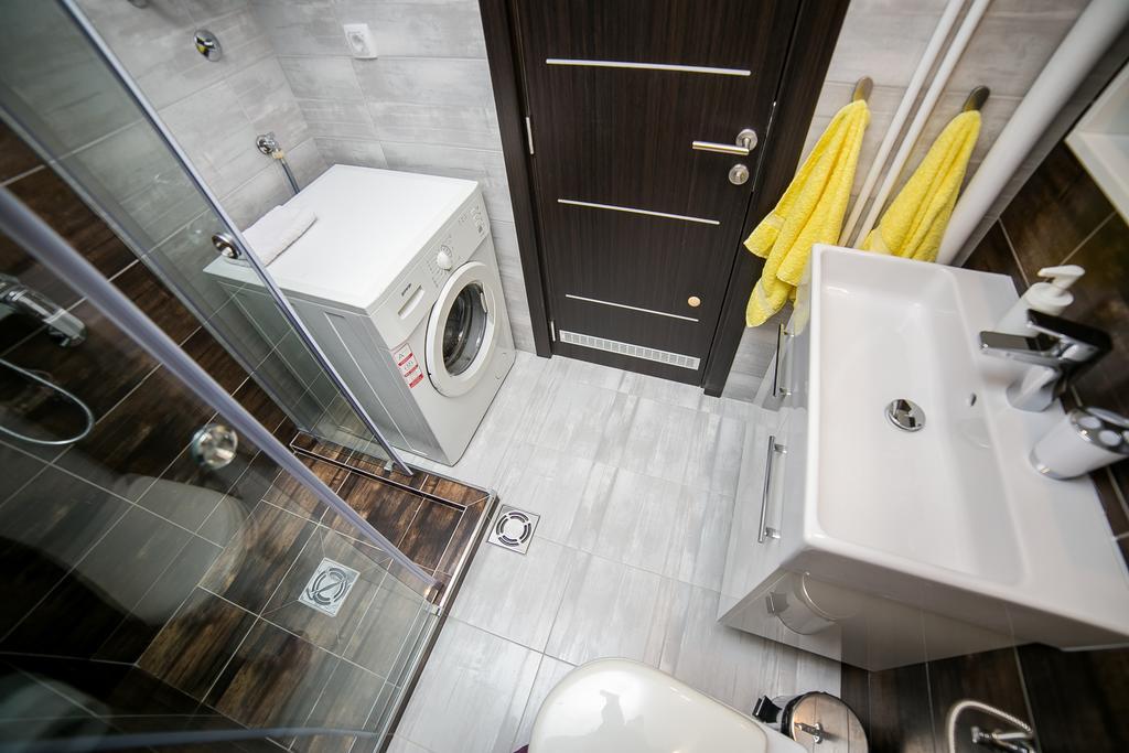Apartments King Milan, City Center Belgrado Esterno foto