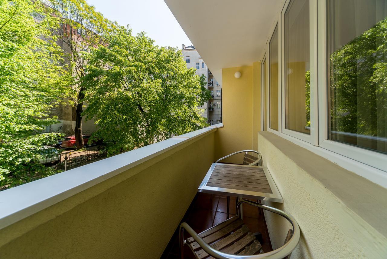 Apartments King Milan, City Center Belgrado Esterno foto